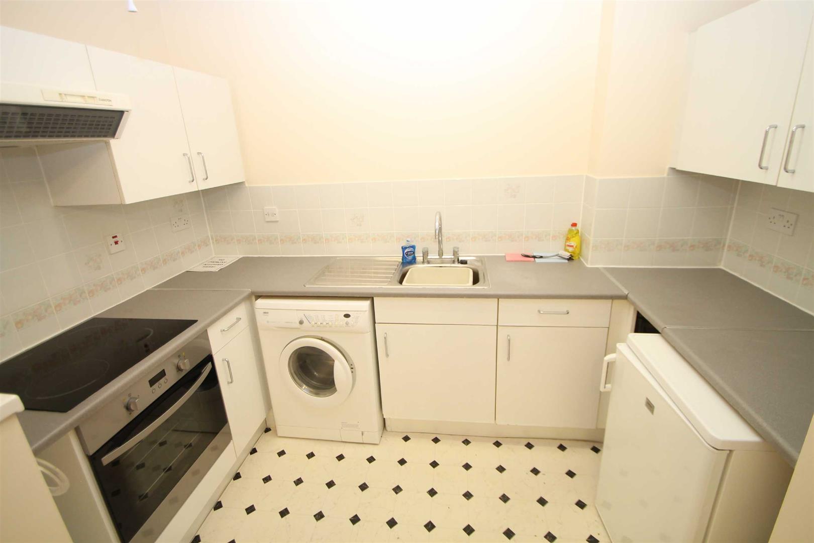 1 bed property in Albion Place, Milton Keynes